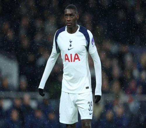 卡斯爾盛赞,贝西,辛勤付出成,乐动体育,在线体育博彩,体育娱乐,赛事投注,体育直播,乐动体育平台,体育投注技巧