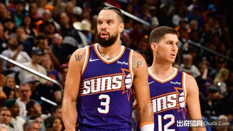 勇士队员困惑，裁判判罚引争议：贝恩失误自丢球